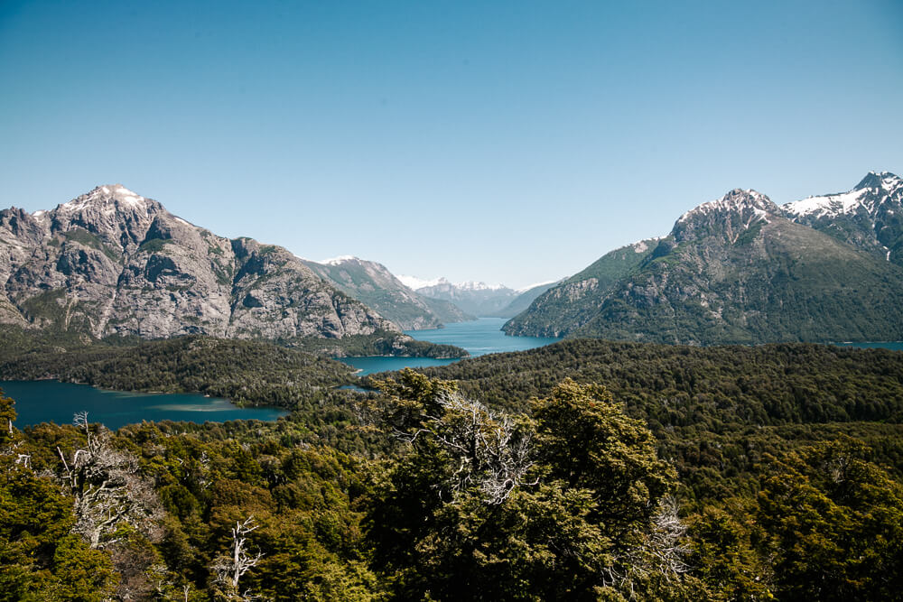 San Carlos de Bariloche wordt vanwege de meren, bossen en bergen ook wel klein Zwitserland genoemd.